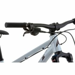 Vitus Nucleus 26 Youth Hardtail Bike -Outlet Bremser Store Vitus Nucleus 26 Youth Hardtail Bike White 06